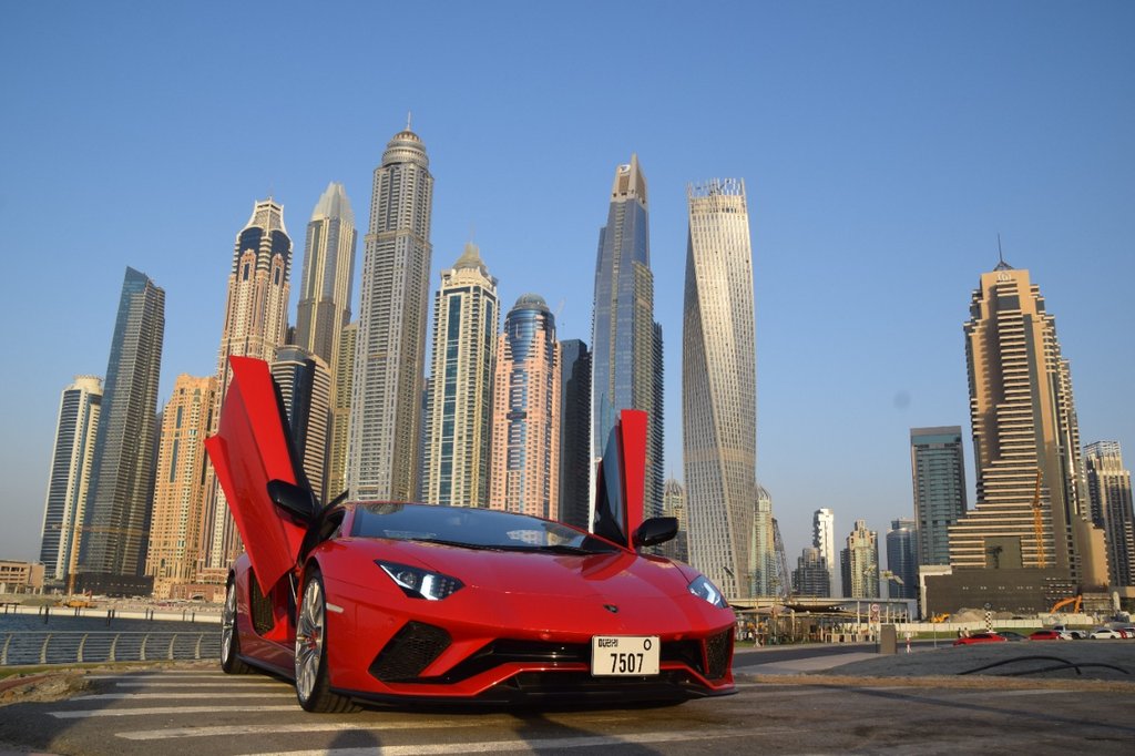 Lamborghini Aventador S Rental in Dubai, UAE TakeCars.com