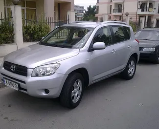 Toyota Rav4 2007 automašīnas noma Bulgārijā, iezīmes ✓ Benzīns degviela un 150 zirgspēki ➤ Sākot no 21 EUR dienā.