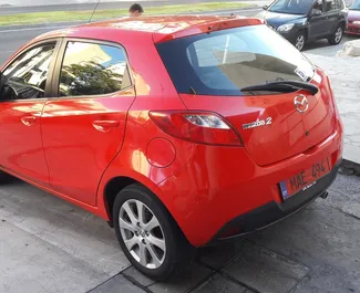 Kiralık bir Mazda 2 Limasol'da, Kıbrıs ön görünümü ✓ Araç #278. ✓ Otomatik TM ✓ 0 yorumlar.