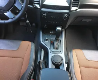 Ford Ranger 2018 διαθέσιμο για ενοικίαση στην Τιφλίδα, με όριο χιλιομέτρων απεριόριστο.