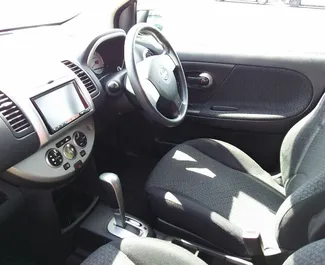 Nissan Note 2013 araç kiralama Kıbrıs'ta, ✓ Benzin yakıt ve 98 beygir gücü özellikleriyle ➤ Günde başlayan fiyatlarla 19 EUR.