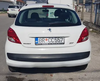 Uthyrning av Peugeot 207. Komfort bil för uthyrning i Montenegro ✓ Utan deposition ✓ Försäkringsalternativ: TPL, CDW, SCDW, Passagerare, Stöld, Utomlands.