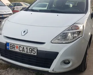Ενοικίαση αυτοκινήτου Renault Clio 3 2013 στο Μαυροβούνιο, περιλαμβάνει ✓ καύσιμο Ντίζελ και 75 ίππους ➤ Από 19 EUR ανά ημέρα.