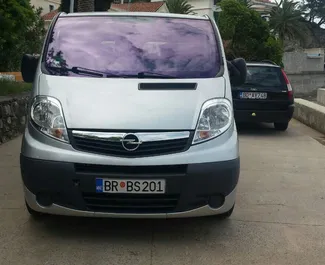 Pronájem auta Opel Vivaro #547 s převodovkou Automatické v Baru, vybavené motorem 2,5L ➤ Od Goran v Černé Hoře.