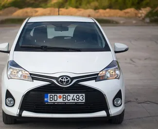 Wynajem samochodu Toyota Yaris nr 1051 (Automatyczna) w Budvie, z silnikiem 1,3l. Benzyna ➤ Bezpośrednio od Nikola w Czarnogórze.