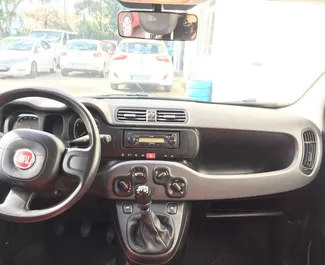 Bensiini 1,2L moottori Fiat Panda 2019 vuokrattavana Kreetalla.