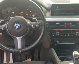 Najem avtomobila BMW X6 2017 v v Črni gori, z značilnostmi ✓ gorivo Dizel in 310 konjskih moči ➤ Od 215 EUR na dan.