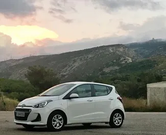Hyundai i10 2018 biludlejning i Grækenland, med ✓ Benzin brændstof og 76 hestekræfter ➤ Starter fra 19 EUR pr. dag.