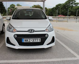 Kiralık bir Hyundai i10 Selanik Havalimanı'nda, Yunanistan ön görünümü ✓ Araç #1711. ✓ Manuel TM ✓ 1 yorumlar.