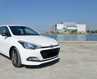 A bérelt Hyundai i20 előnézete a Thesszaloniki repülőtéren, Görögország ✓ Autó #1710. ✓ Kézi TM ✓ 0 értékelések.