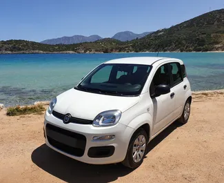 Frontvisning av en leiebil Fiat Panda på Kreta, Hellas ✓ Bil #1766. ✓ Manuell TM ✓ 0 anmeldelser.