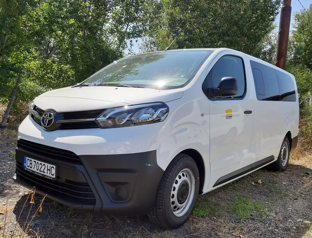 Аренда Toyota Proace Verso #1812 в Софии, Болгария ➤ TakeCars.com