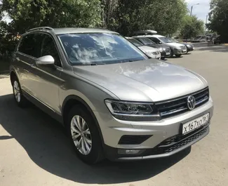 Noleggio auto Volkswagen Tiguan 2019 in Crimea, con carburante Benzina e 150 cavalli di potenza ➤ A partire da 4840 RUB al giorno.