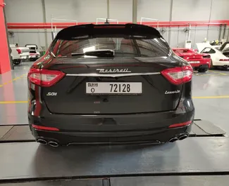 Noleggio auto Maserati Levante S 2018 negli Emirati Arabi Uniti, con carburante Benzina e 345 cavalli di potenza ➤ A partire da 1140 AED al giorno.