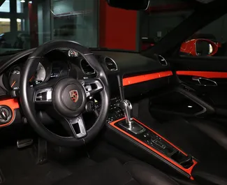 Porsche 718 Boxster S udlejning. Premium, Luksus, Cabrio Bil til udlejning i De Forenede Arabiske Emirater ✓ Depositum på 5000 AED ✓ TPL, CDW forsikringsmuligheder.