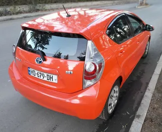 Autohuur Toyota Prius C #2017 Automatisch in Tbilisi, uitgerust met 1,5L motor ➤ Van Lasha in Georgië.