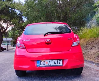 Alquiler de coches Hyundai i20 n.º 2033 Automático en Budva, equipado con motor de 1,4L ➤ De Vuk en Montenegro.