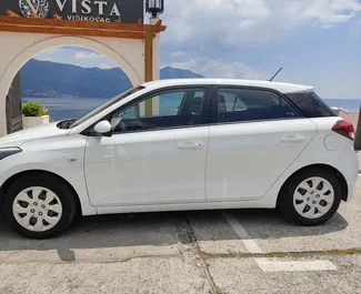 Najem avtomobila Hyundai i20 #2038 z menjalnikom Samodejno v v Budvi, opremljen z motorjem 1,4L ➤ Od Vuk v v Črni gori.