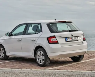 Ενοικίαση αυτοκινήτου Skoda Fabia 2018 στο Μαυροβούνιο, περιλαμβάνει ✓ καύσιμο Βενζίνη και 110 ίππους ➤ Από 20 EUR ανά ημέρα.