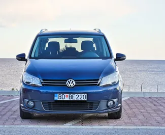 Auto rentimine Volkswagen Touran #1035 Automaatne Budvas, varustatud 1,6L mootoriga ➤ Milanlt Montenegros.