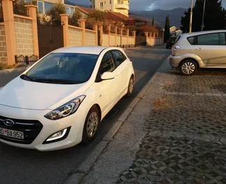 Ενοικίαση αυτοκινήτου Hyundai i30 #1056 με κιβώτιο ταχυτήτων Αυτόματο στην Μπούντβα, εξοπλισμένο με κινητήρα 1,6L ➤ Από Ivan στο Μαυροβούνιο.
