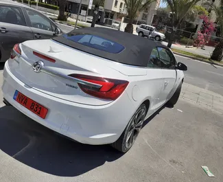Aluguel de carro Opel Cascada 2017 em Chipre, com ✓ combustível Gasolina e 102 cavalos de potência ➤ A partir de 69 EUR por dia.