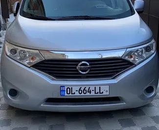 Frontvisning af en udlejnings Nissan Quest i Kutaisi, Georgien ✓ Bil #2257. ✓ Automatisk TM ✓ 0 anmeldelser.