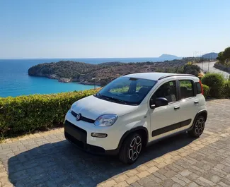 Frontvisning av en leiebil Fiat Panda på Kreta, Hellas ✓ Bil #2297. ✓ Manuell TM ✓ 0 anmeldelser.
