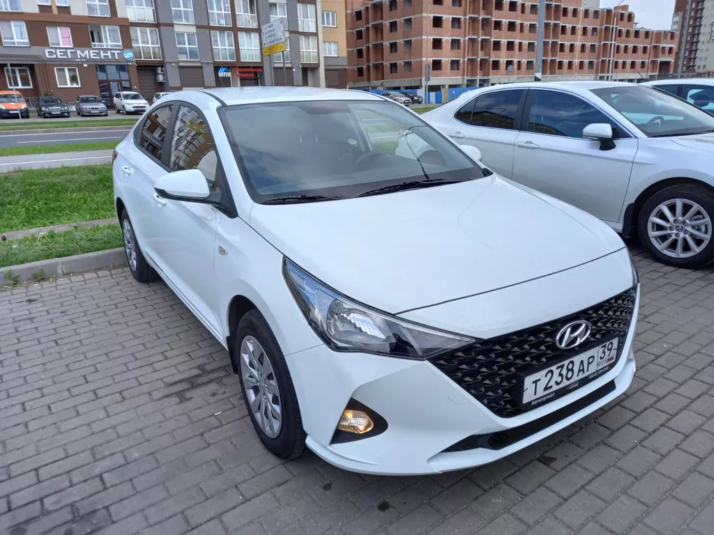 Аренда Hyundai Solaris #2446 в Калининграде, Россия ➤ TakeCars.com