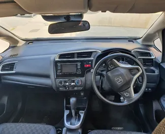 租车 Honda Jazz #2533 Automatic 在 在帕福斯，配备 1.3L 发动机 ➤ 来自 利亚纳 在塞浦路斯。