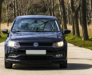 Bensin 1,2L-motoren til Volkswagen Polo 2017 for utleie i Becici.