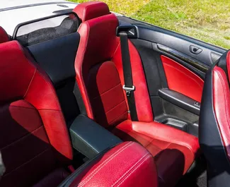 ベキシーにてでレンタル可能なMercedes-Benz E-Class Cabrio 2019、無制限の走行距離制限付き。