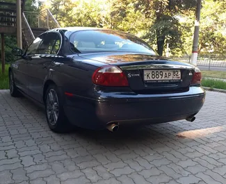 Noleggio Jaguar S-Type. Auto Comfort, Premium per il noleggio in Crimea ✓ Cauzione di Deposito di 10000 RUB ✓ Opzioni assicurative RCT.