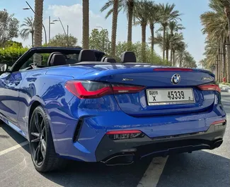 تأجير سيارة BMW M440i Cabrio 2021 في في الإمارات العربية المتحدة، تتميز بـ ✓ وقود البنزين وقوة 382 حصان ➤ بدءًا من 852 AED يوميًا.