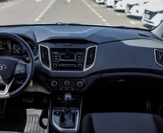 Hyundai Creta bérlése. Gazdaságos, Kényelmes, Crossover típusú autó bérlése a Krímben ✓ Letét 10000 RUB ✓ Biztosítási opciók: TPL, CDW.