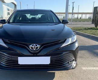 Прокат машины Toyota Camry №1825 (Автомат) в аэропорту Симферополя, с двигателем 2,5л. Бензин ➤ Напрямую от Артем в Крыму.
