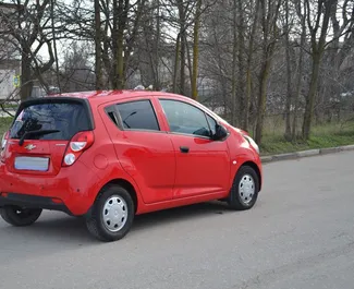 Prenájom auta Chevrolet Spark 2013 v na Kryme, s vlastnosťami ✓ palivo Benzín a výkon 90 koní ➤ Od 1534 RUB za deň.
