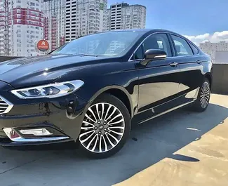 Frontvisning av en leiebil Ford Fusion Sedan i Baku, Aserbajdsjan ✓ Bil #3581. ✓ Automatisk TM ✓ 0 anmeldelser.