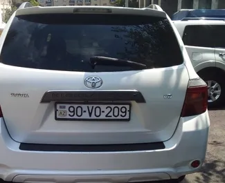 Car Hire Toyota Highlander #3522 Automatic in Baku, equipped with 3.5L engine ➤ From Emil in Azerbaijan.