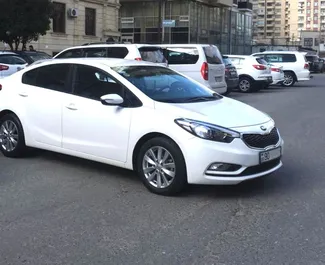 Frontansicht eines Mietwagens Kia Cerato in Baku, Aserbaidschan ✓ Auto Nr.3499. ✓ Automatisch TM ✓ 0 Bewertungen.