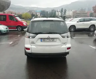 Prenájom auta Mitsubishi Outlander #3682 s prevodovkou Automatické v v Tbilisi, vybavené motorom 3,0L ➤ Od Lika v v Gruzínsku.