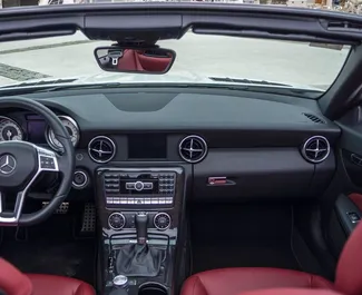 Mercedes-Benz SLK Cabrioのレンタル。モンテネグロにてでの快適さ, ラグジュアリー, カブリオカーレンタル ✓ 預金400 EUR ✓ TPL, CDW, SCDW, 海外の保険オプション付き。