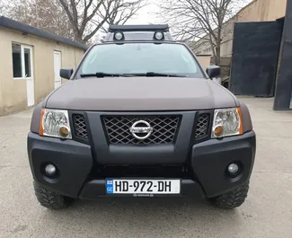 Frontvisning af en udlejnings Nissan X-Terra i Tbilisi, Georgien ✓ Bil #3862. ✓ Automatisk TM ✓ 0 anmeldelser.