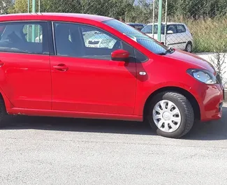 Μπροστινή όψη ενοικιαζόμενου Skoda Citigo στο Τιβάτ, Μαυροβούνιο ✓ Αριθμός αυτοκινήτου #509. ✓ Κιβώτιο ταχυτήτων Χειροκίνητο TM ✓ 1 κριτικές.