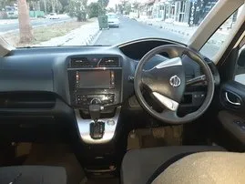 Mietwagen Nissan Serena 2011 auf Zypern, mit Benzin-Kraftstoff und 120 PS ➤ Ab 60 EUR pro Tag.