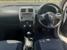 Vermietung Nissan March. Wirtschaft Fahrzeug zur Miete auf Zypern ✓ Kaution Einzahlung von 600 EUR ✓ Versicherungsoptionen KFZ-HV, TKV, Diebstahlschutz.