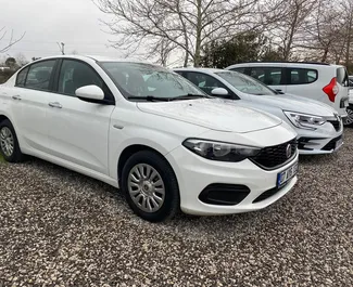 1.4L 엔진이 장착된 안탈리아 공항의 Fiat Egea #4116 매뉴얼 차량 대여 ➤ 아멧 투란 터키에서에서 제공.