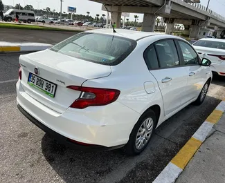 تأجير سيارة Fiat Egea Multijet رقم 4175 بناقل حركة أوتوماتيكي في في مطار أنطاليا، مجهزة بمحرك 1,6 لتر ➤ من سيفا في في تركيا.