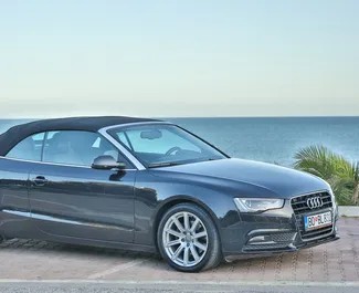 Přední pohled na pronájem Audi A5 Cabrio v Budvě, Černá Hora ✓ Auto č. 4169. ✓ Převodovka Automatické TM ✓ Recenze 1.