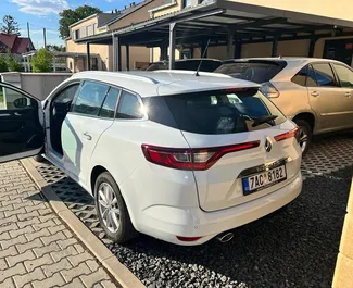 Verhuur Renault Megane SW. Comfort Auto te huur in Tsjechië ✓ Borg van Borg van 500 EUR ✓ Verzekeringsmogelijkheden TPL, CDW, SCDW, Diefstal, Buitenland, Geen storting.